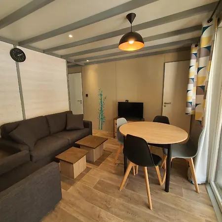 Le Domaine Des Pins Hotel Saint-Hilaire-de-Riez Room photo
