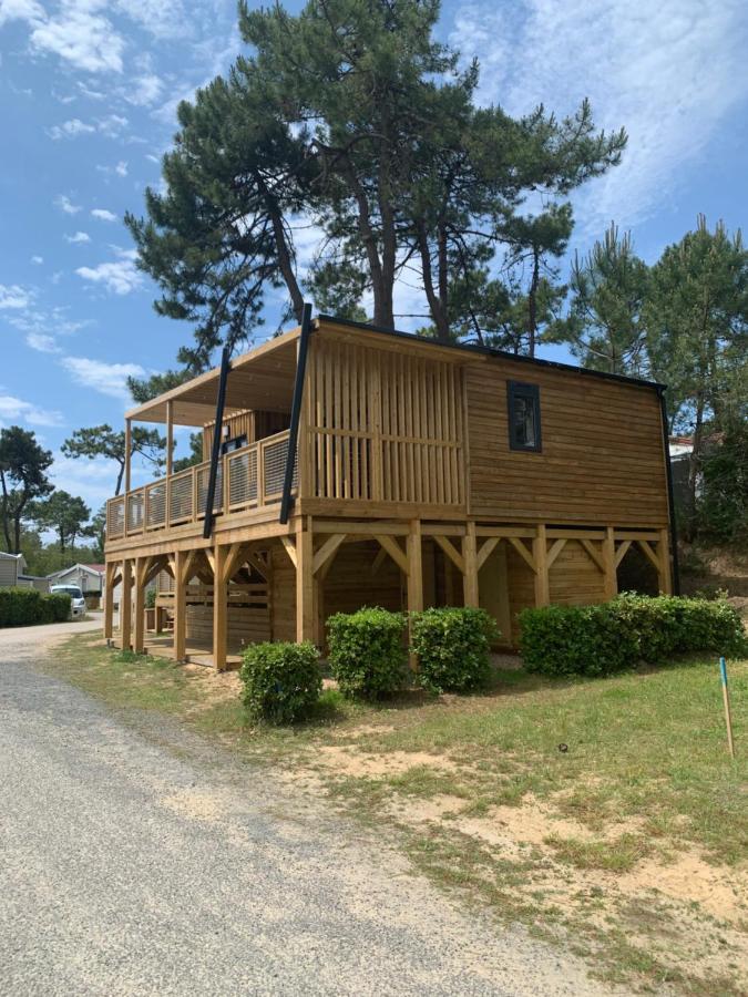 Campingplatz Le Domaine Des Pins 4*