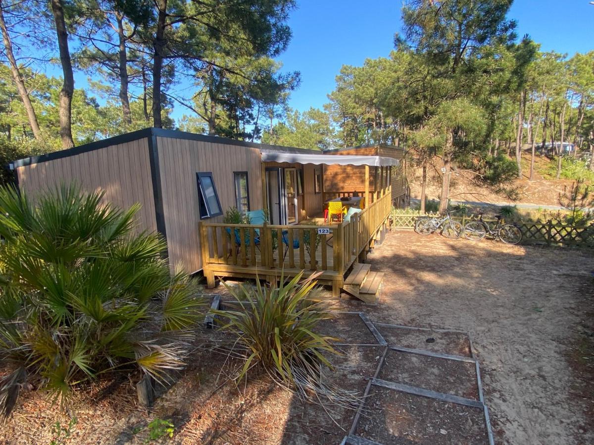 Le Domaine Des Pins 4*