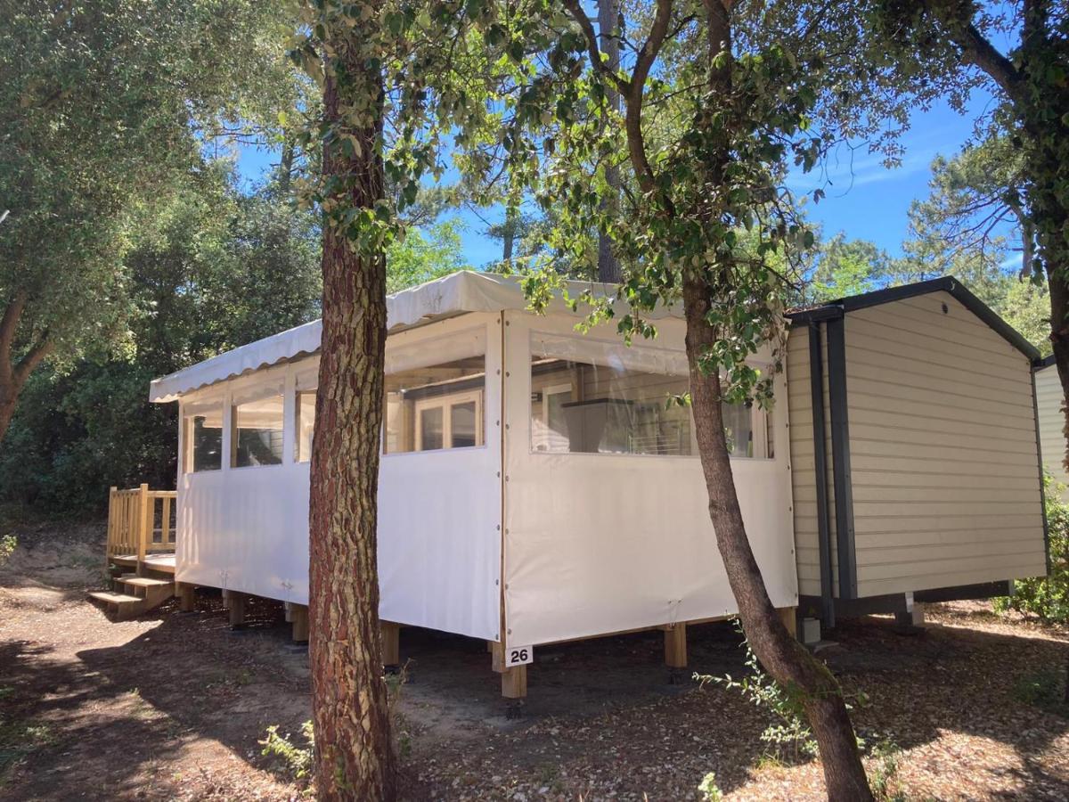 Le Domaine Des Pins Campingplatz