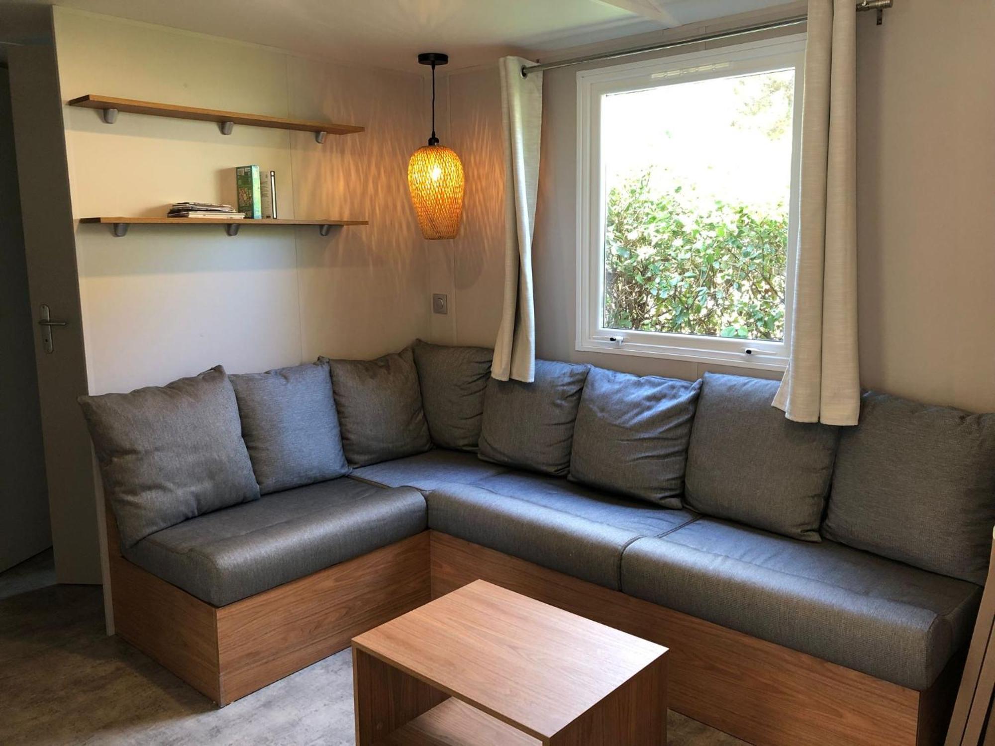 Le Domaine Des Pins 4*