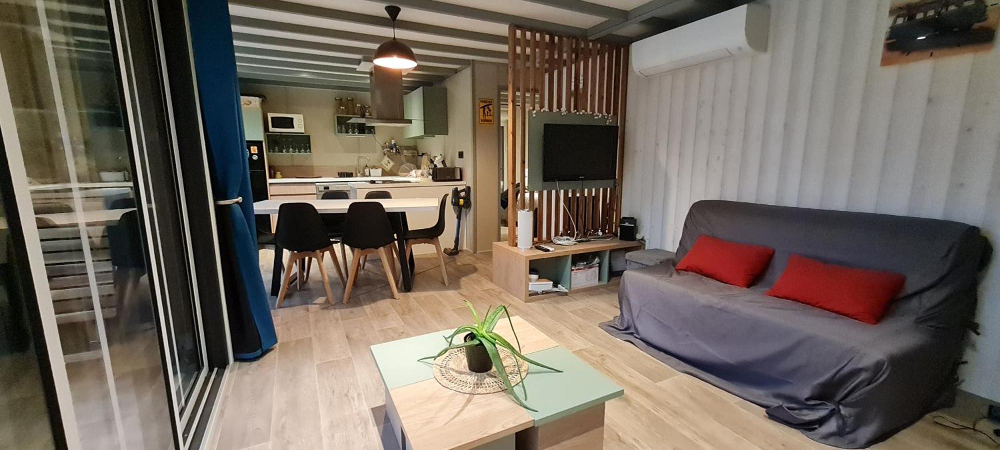 Le Domaine Des Pins 4*