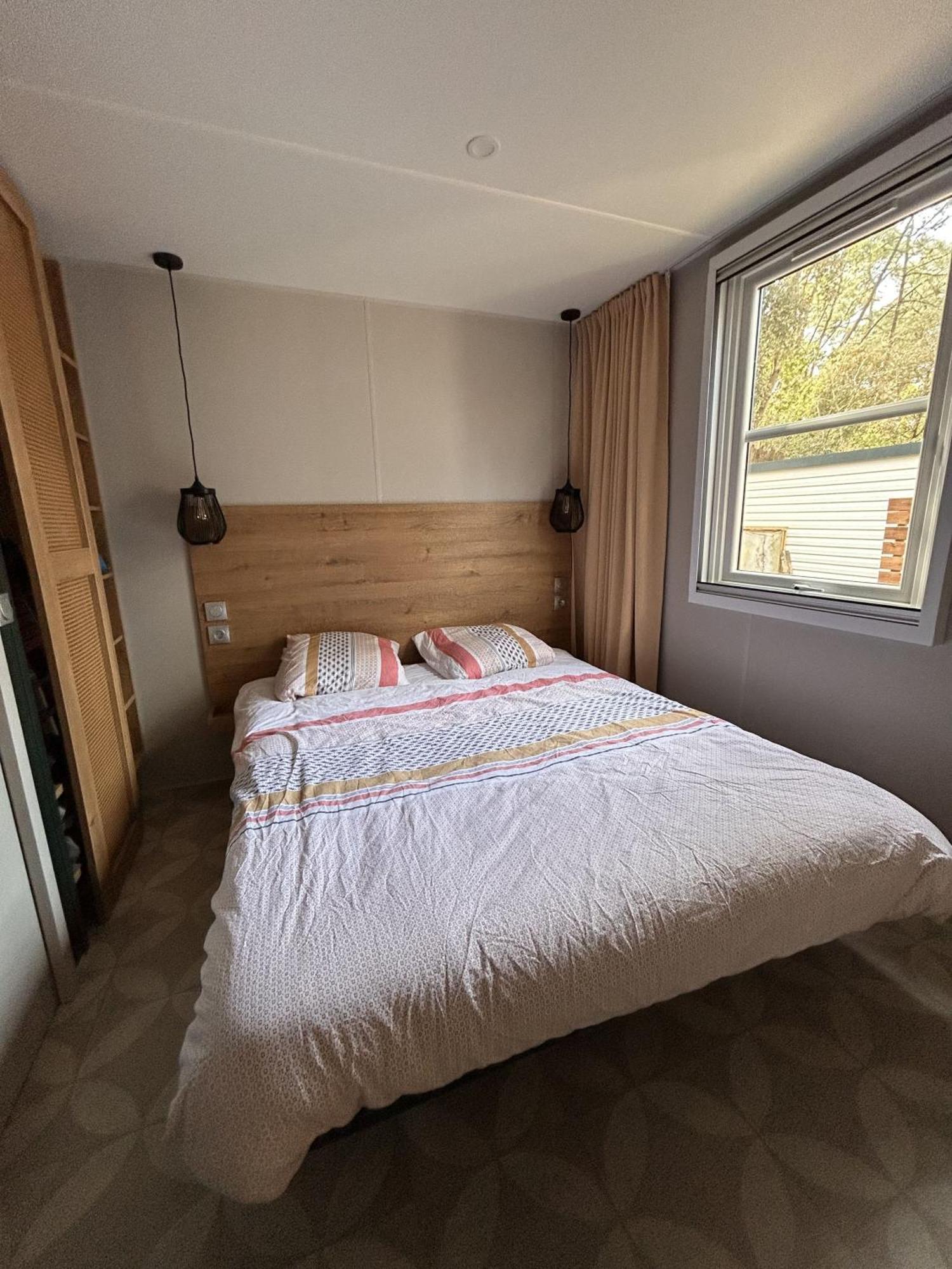 Campingplatz Le Domaine Des Pins 4*